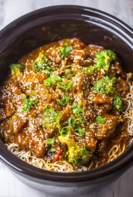 17+ Delicious Crockpot Chinese Recipes That Beat Takeout