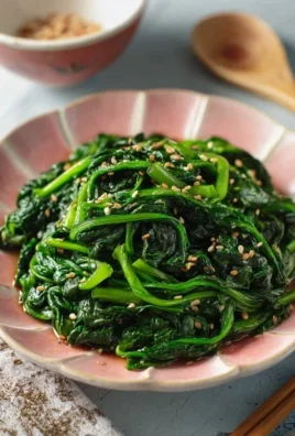 Korean Spinach Side Dish (Sigeumchi Namul)