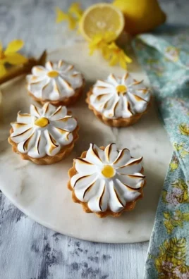 Daisy Lemon Meringue Pies
